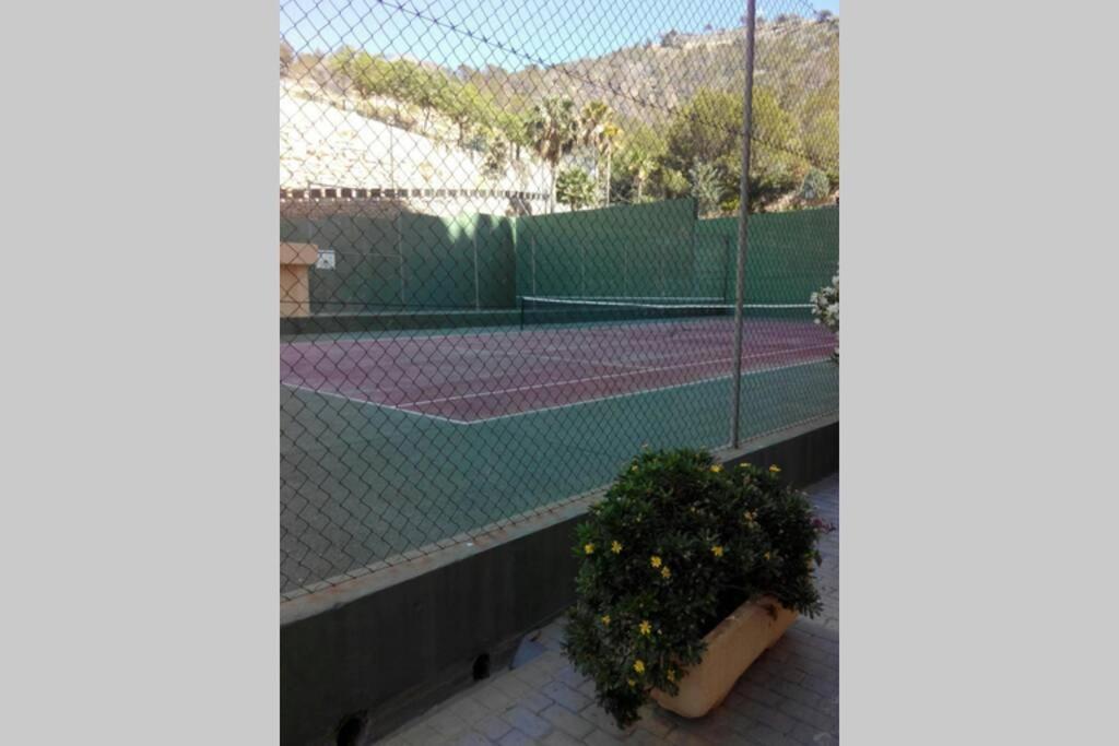 Apartamento Playa Levante ベニドルム エクステリア 写真